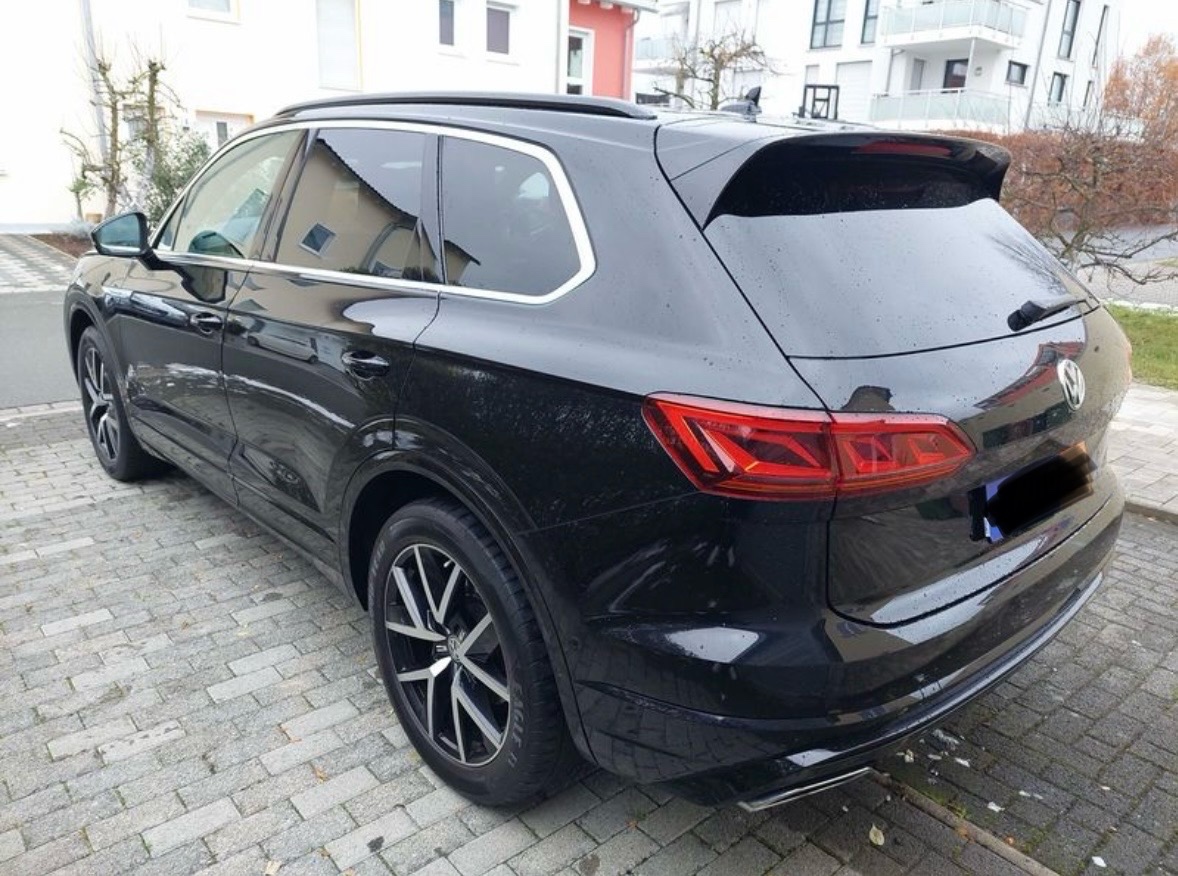 Volkswagen Touareg 3.0 V6 TDI R-Line 4Motion /vzduch +webast - 4