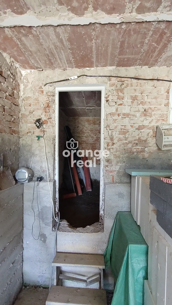 ZÁHRADA S ROZOSTAVANOU CHATOU V KAVEČANOCH - 4