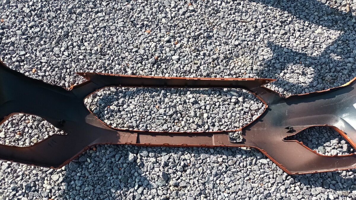 predný nárazník, MG ZS - 4