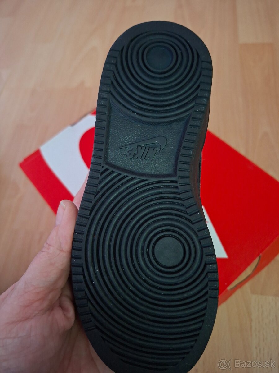 Tenisky NIKE, veľkosť EUR 29,5 - 4