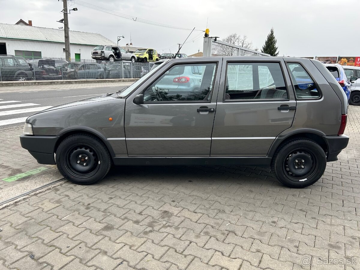 Fiat Uno 1.5 benzin 56kw M5 - 4