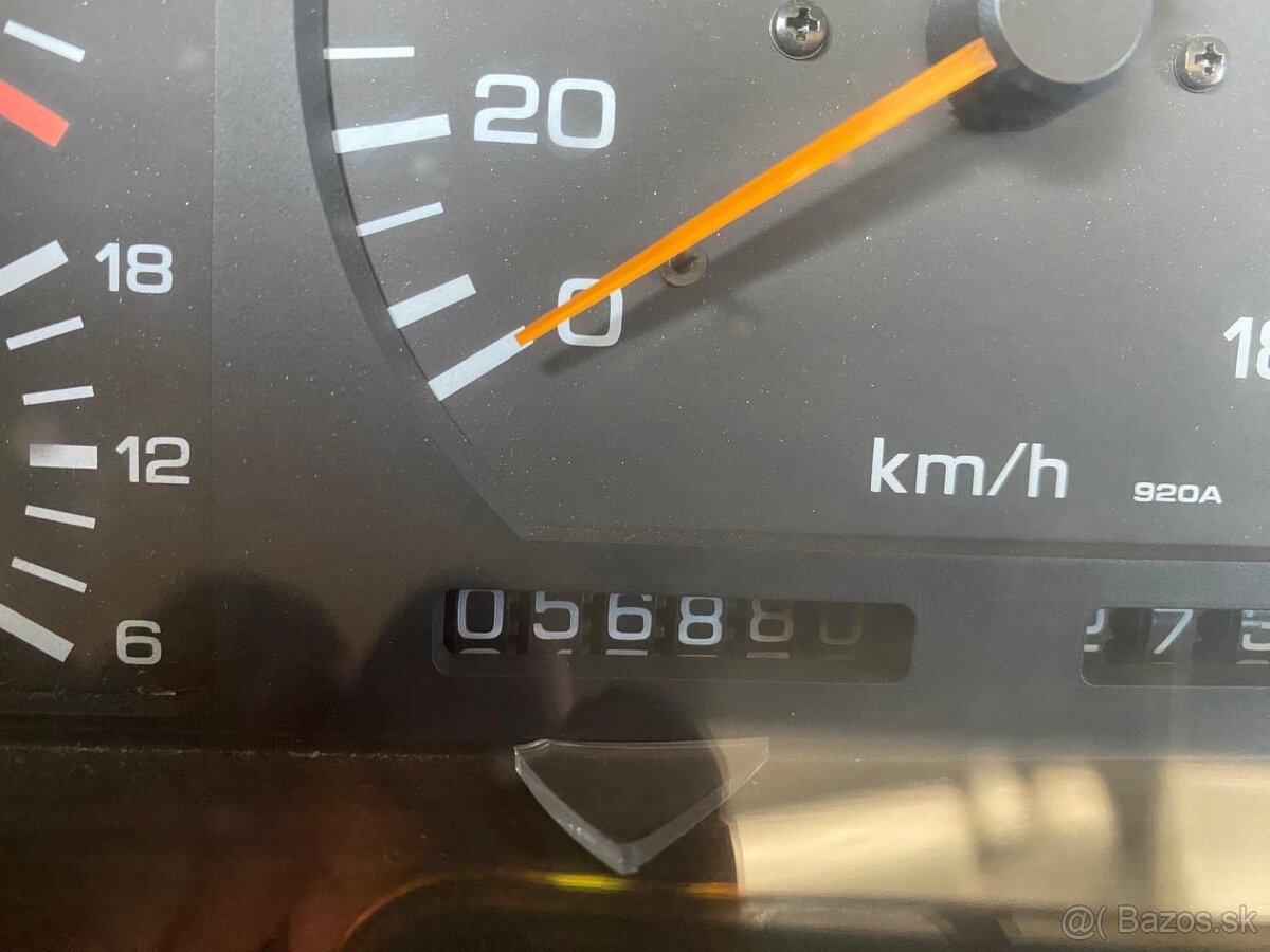 NISSAN PATROL GR 2,9D WAGON - Sanitka , požiarnicke auto
