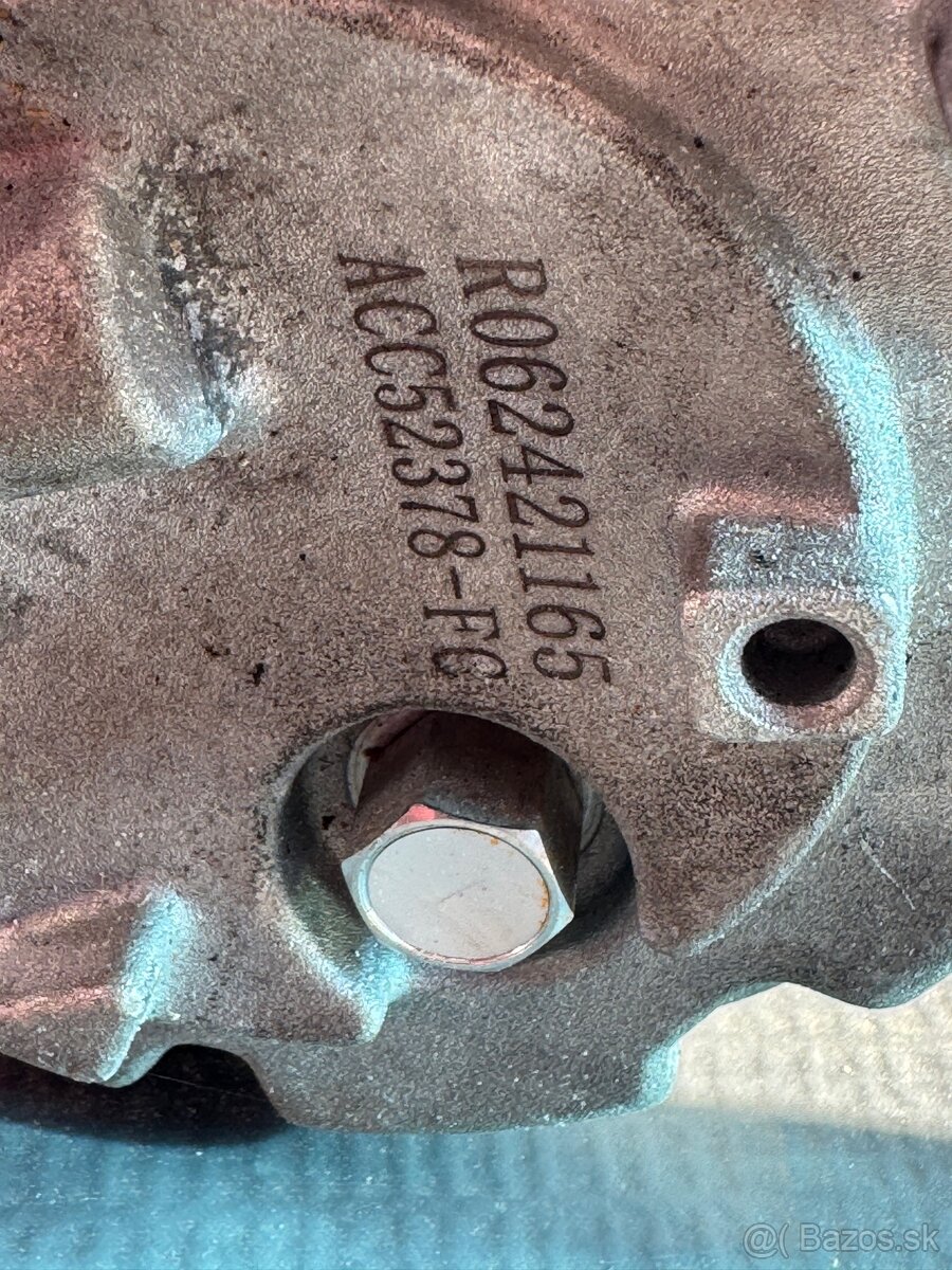 Predám nepouzity kompresor klimatizácie na auto - 4