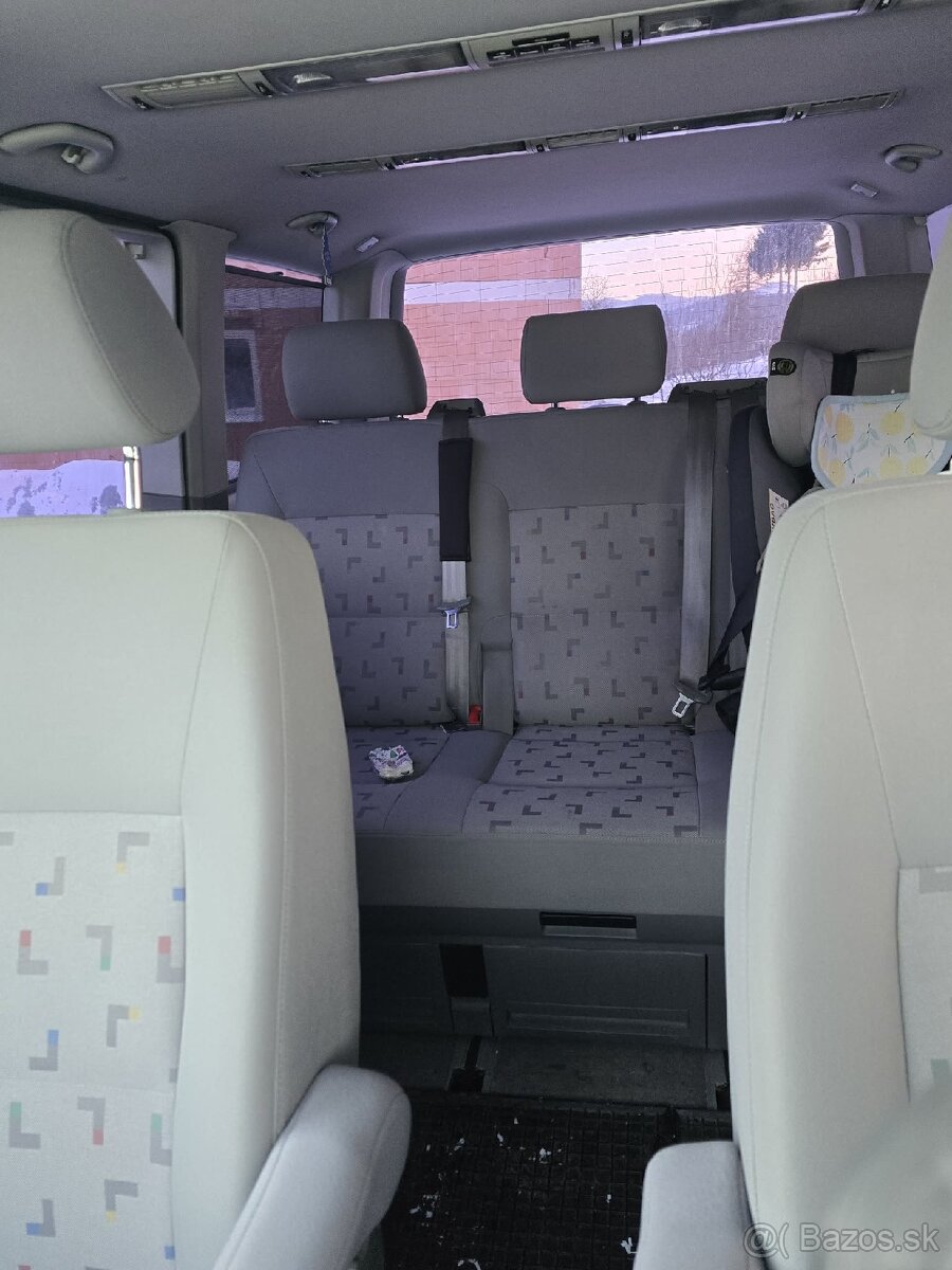 VW Multivan T5 - 4