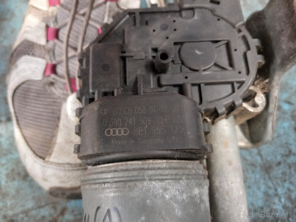 Mechanizmus stieračov Audi A4 - 4