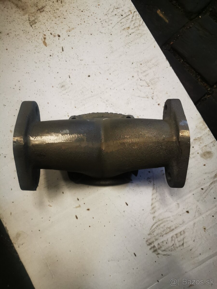 Rozdvojka vyfuku Tatra 148 - 4