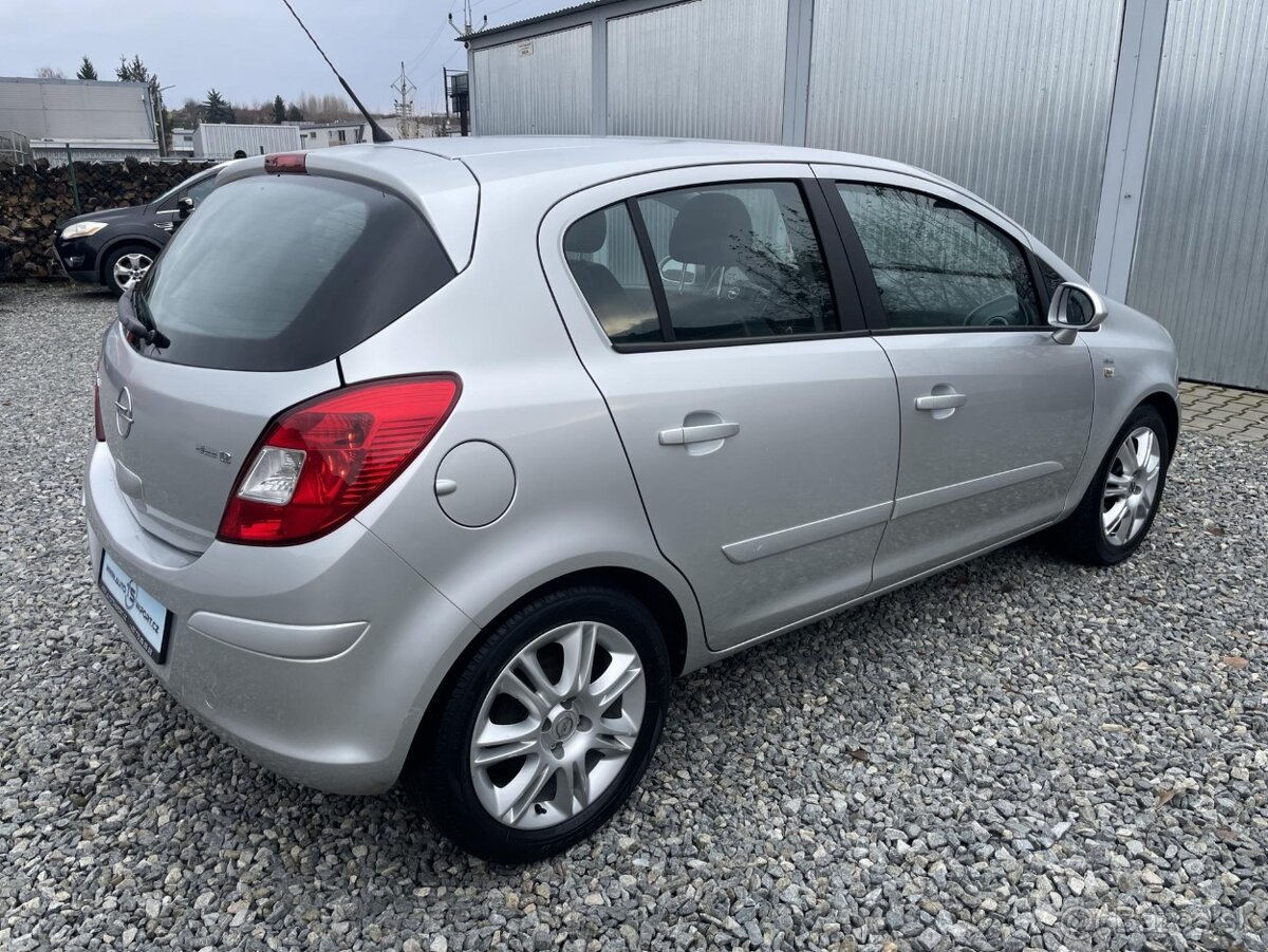 Opel Corsa 1.2i 80PS 141000KM KLIMA STK - 4
