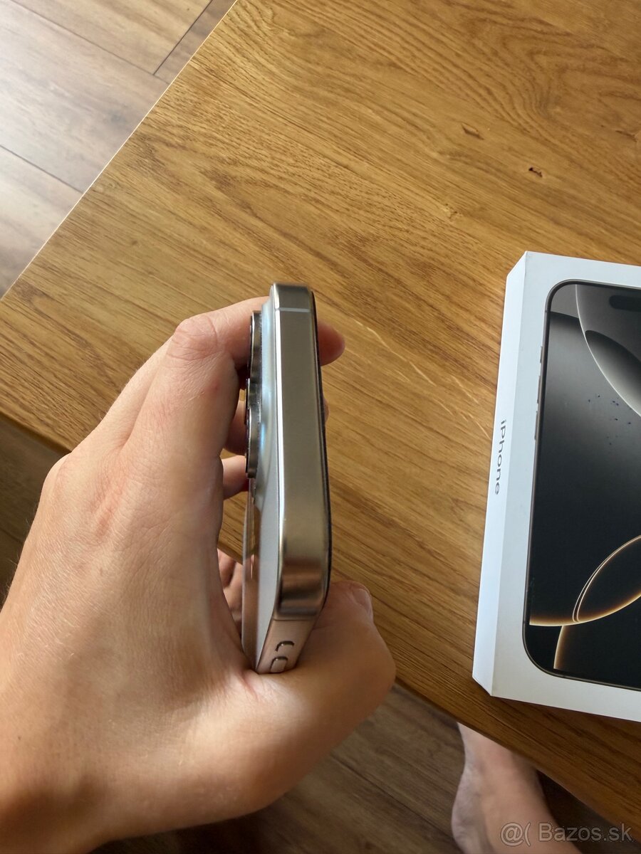Iphone 16 Pro - 4