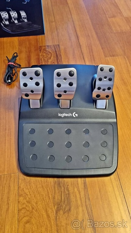 Logitech G29 - 4