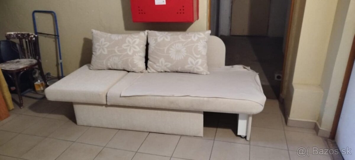 Rozkladacia pohovka - 4