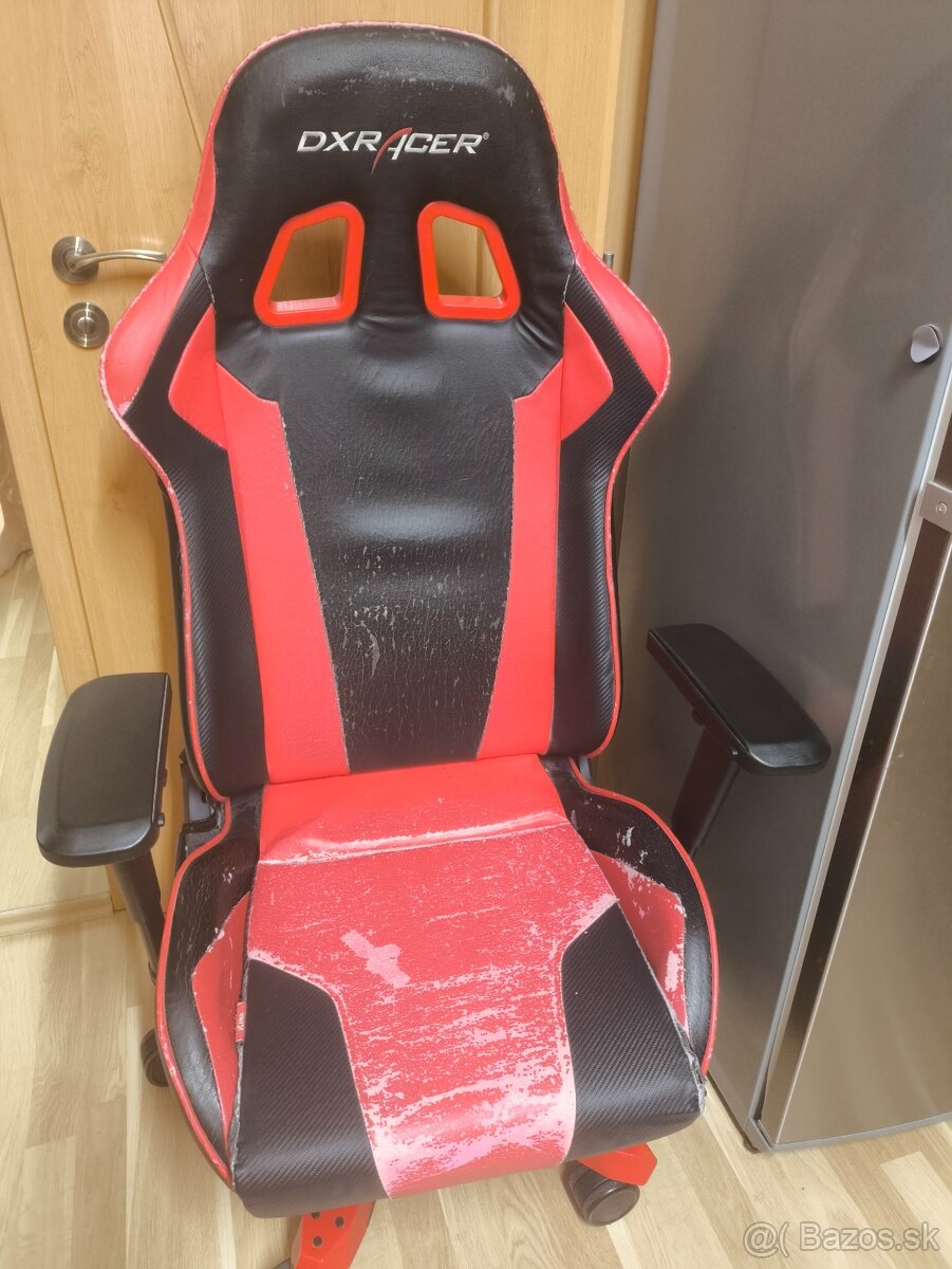 Dxracer červena KING SERIES +vankusik na hlavu a bedrovy - 4