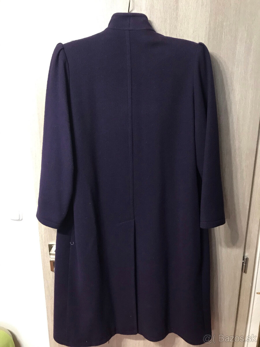 Tmavofialovy, zensky kabat - 4