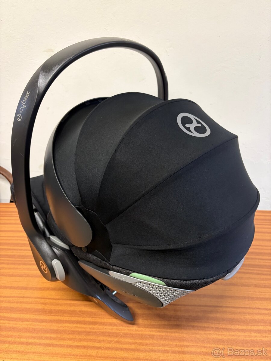 Polohovateľná autosedačka Cybex Cloud T i-Size - 4