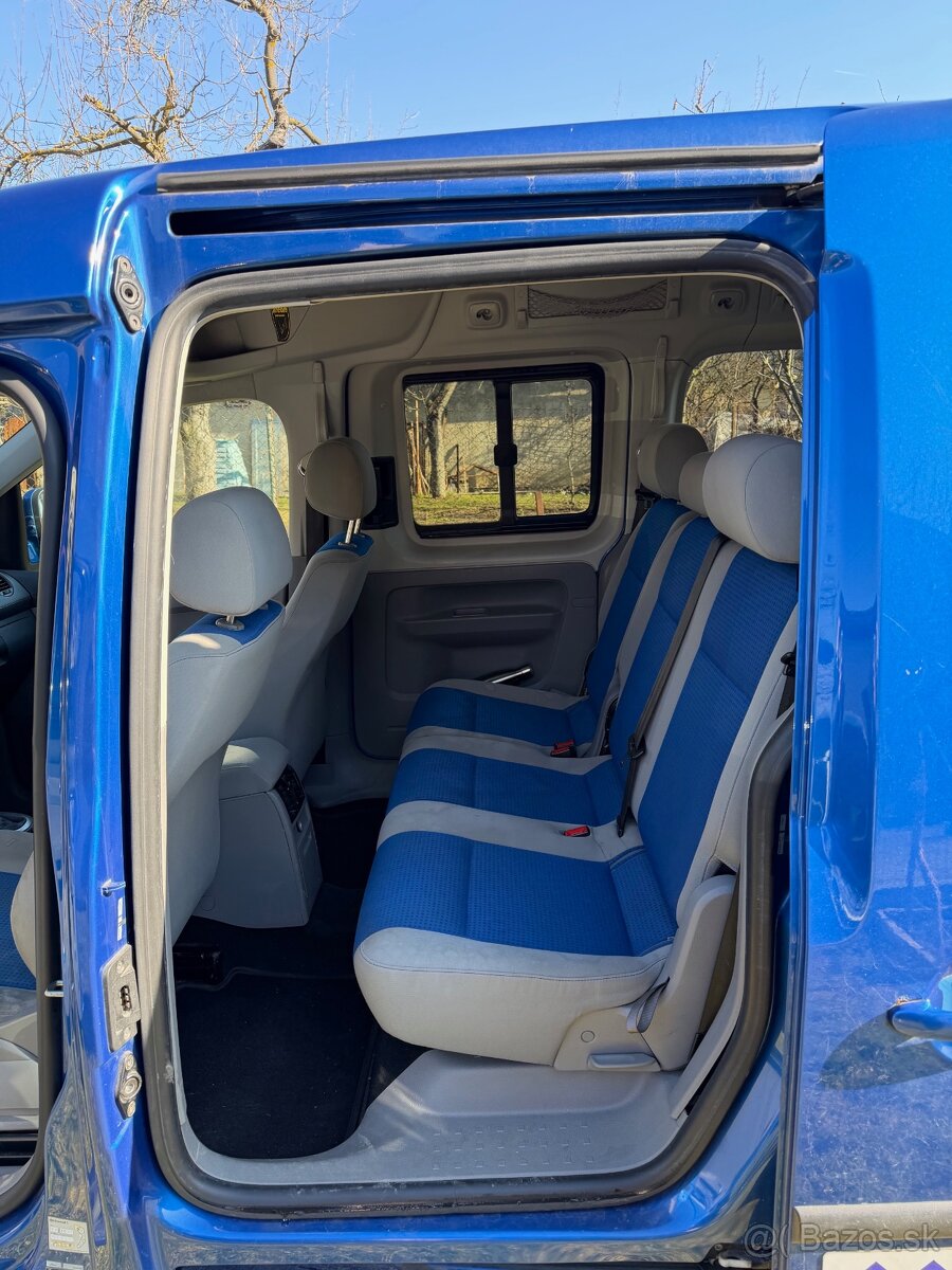 Predám VW Caddy Maxi - 4