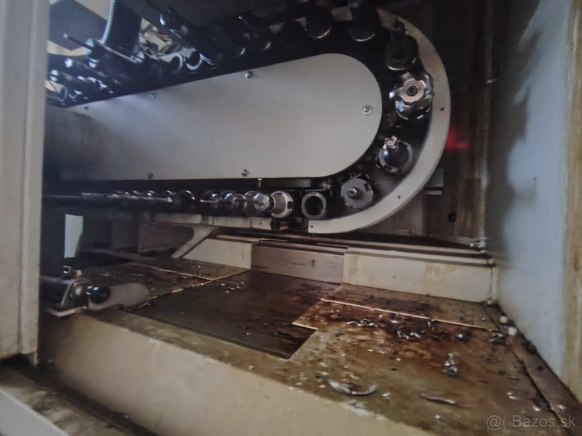 CNC Vertikální obráběcí centrum SIGMA - 4