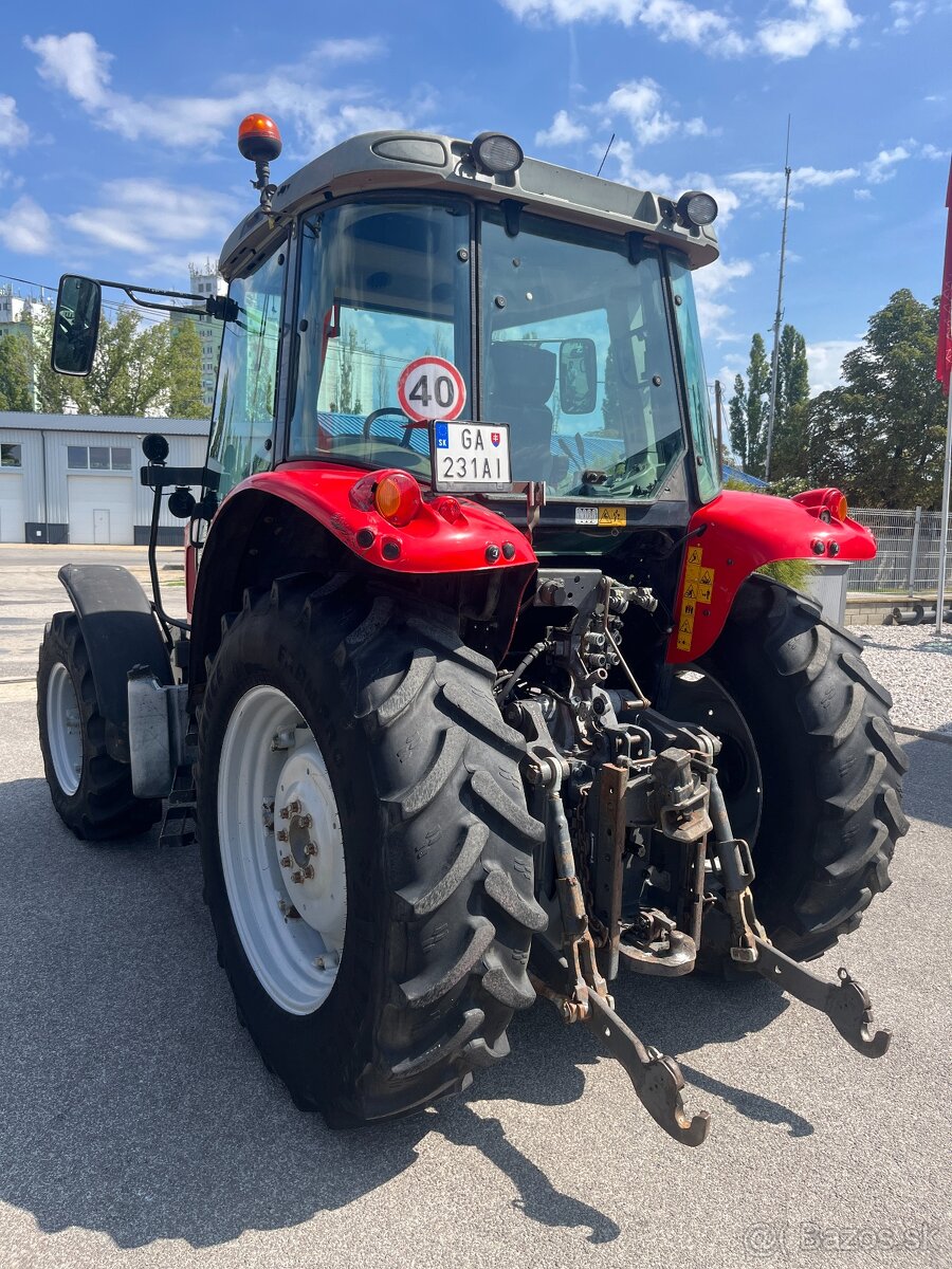 Massey Ferguson 5425 Dyna-4 - 4