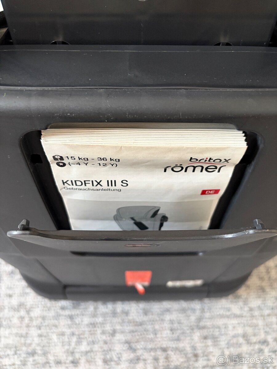 Britax Römer KIDFIX III S - 4