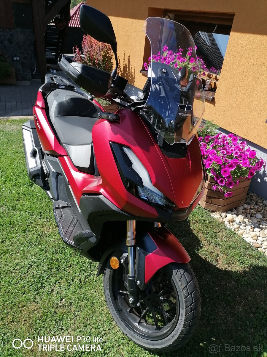 Honda ADV 350 - 4