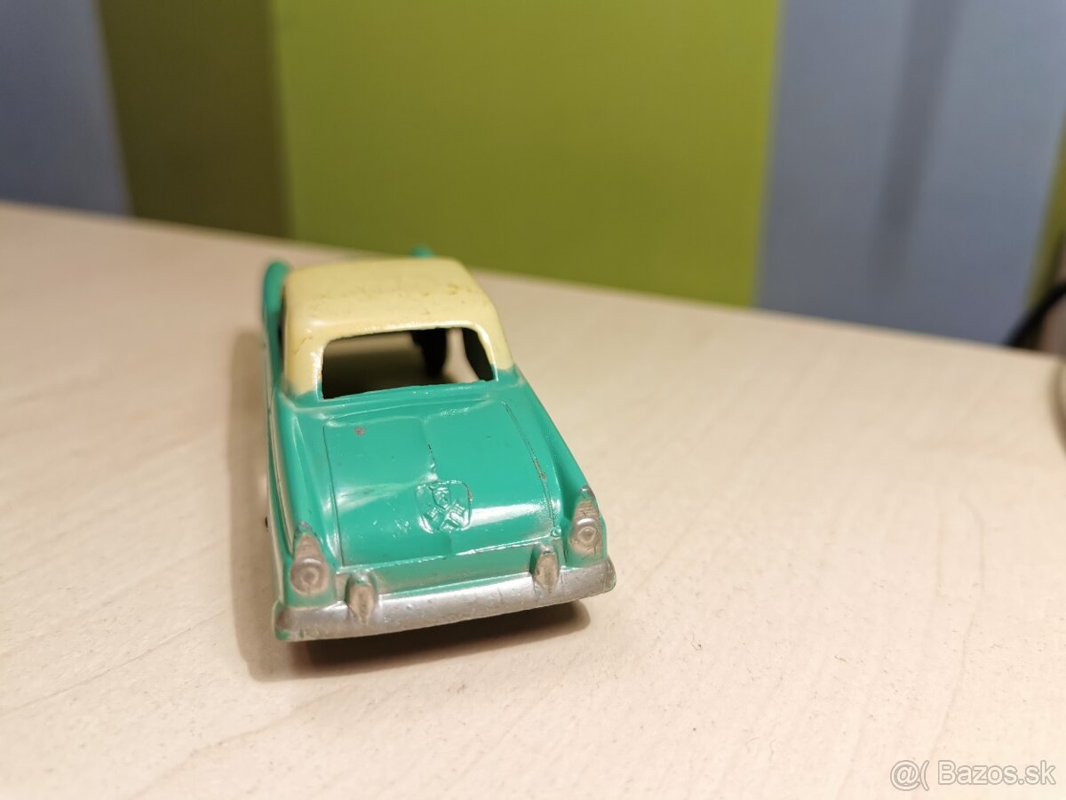 RARITKA Tootsietoy USA Ford Thunderbird - 4