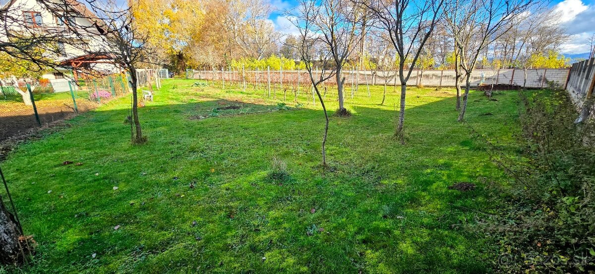 Stavebný pozemok 956 m² – Čachtice, všetky IS. - 4