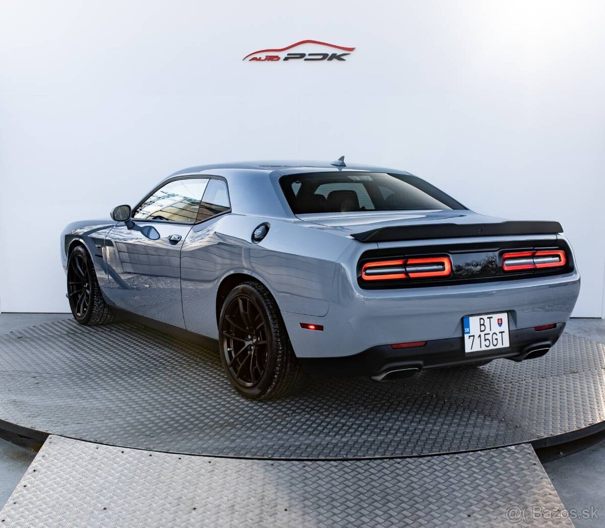 Dodge Challenger R/T, 5,7 HEMI - 4