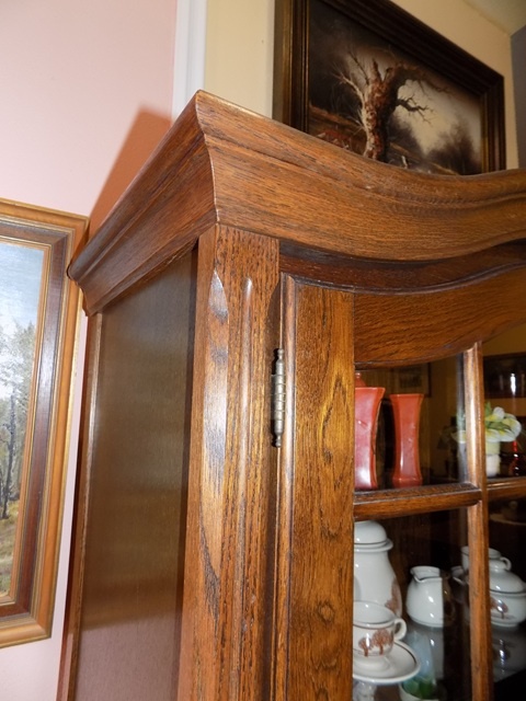 Príborník - vitrína - 4