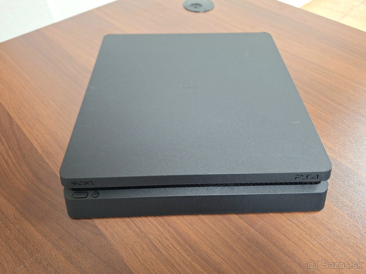 Sony PlayStation 4 500GB - 4