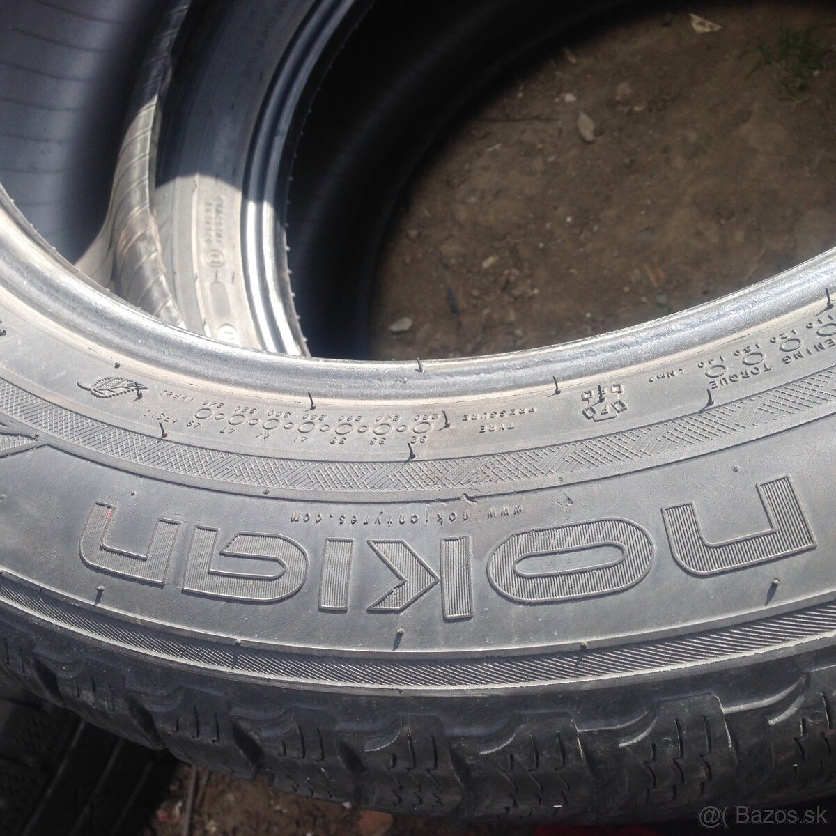 Predám zimné Pneu 235/55r19 6/6.5mm - 4