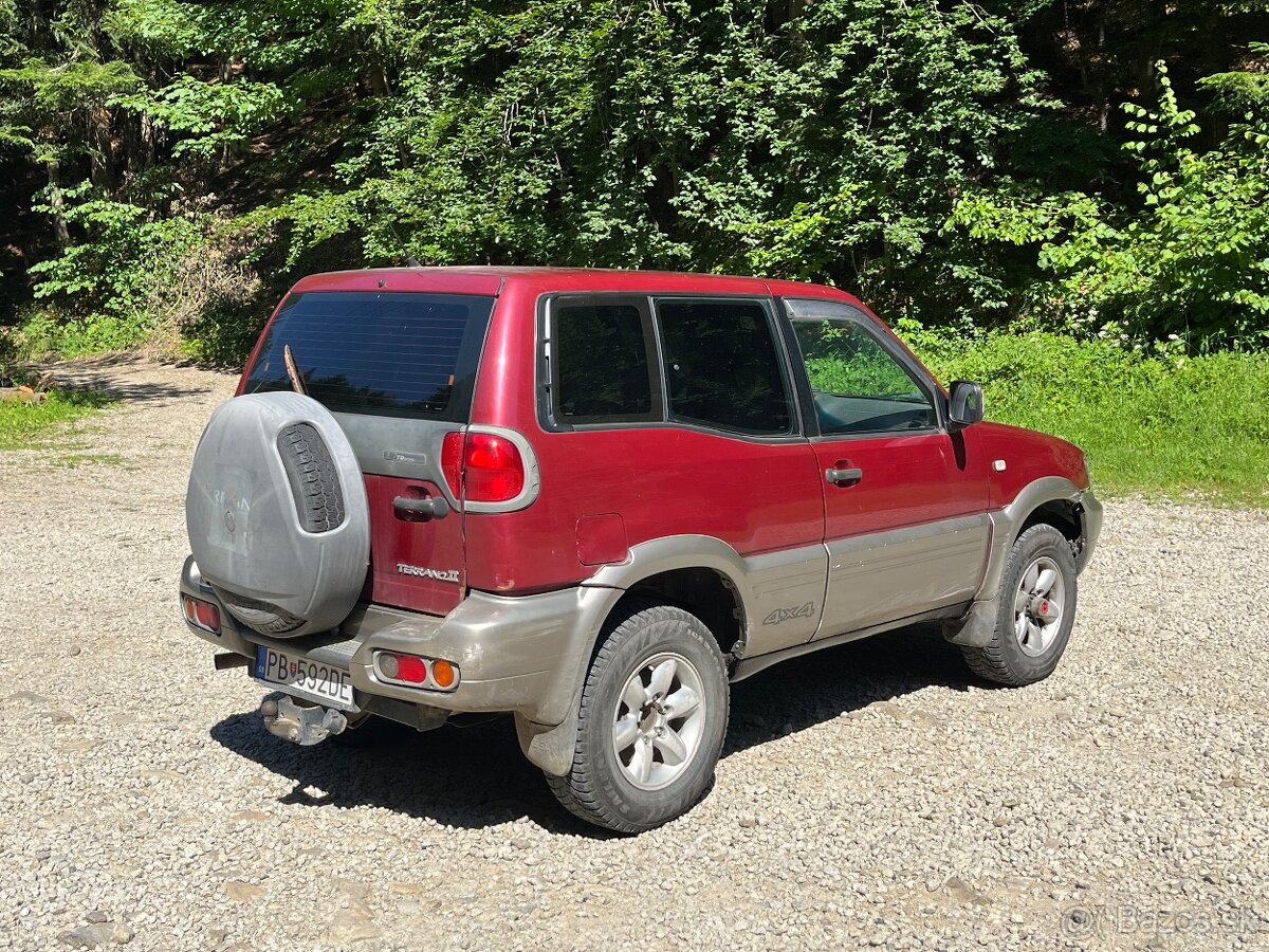 Nissan Terrano 2.7 TDI - 4
