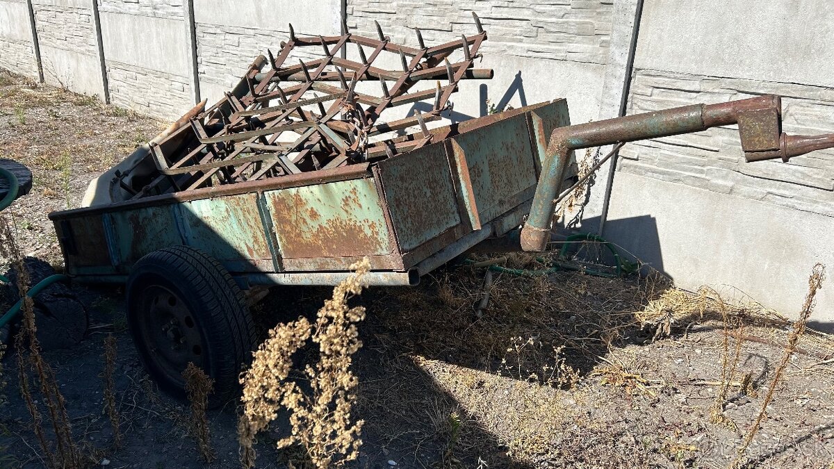 Traktor Zetor 25 - 4
