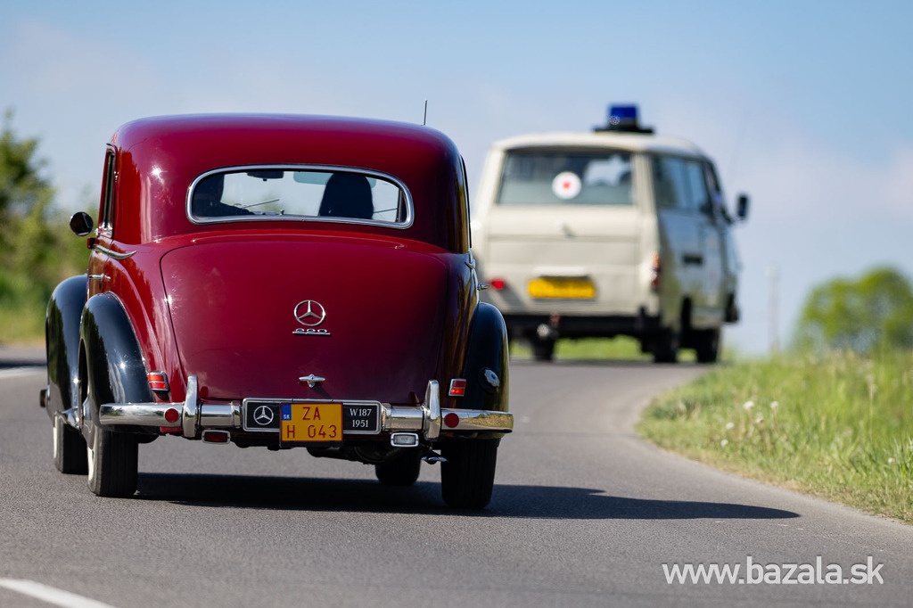 Mercedes w187 - 4