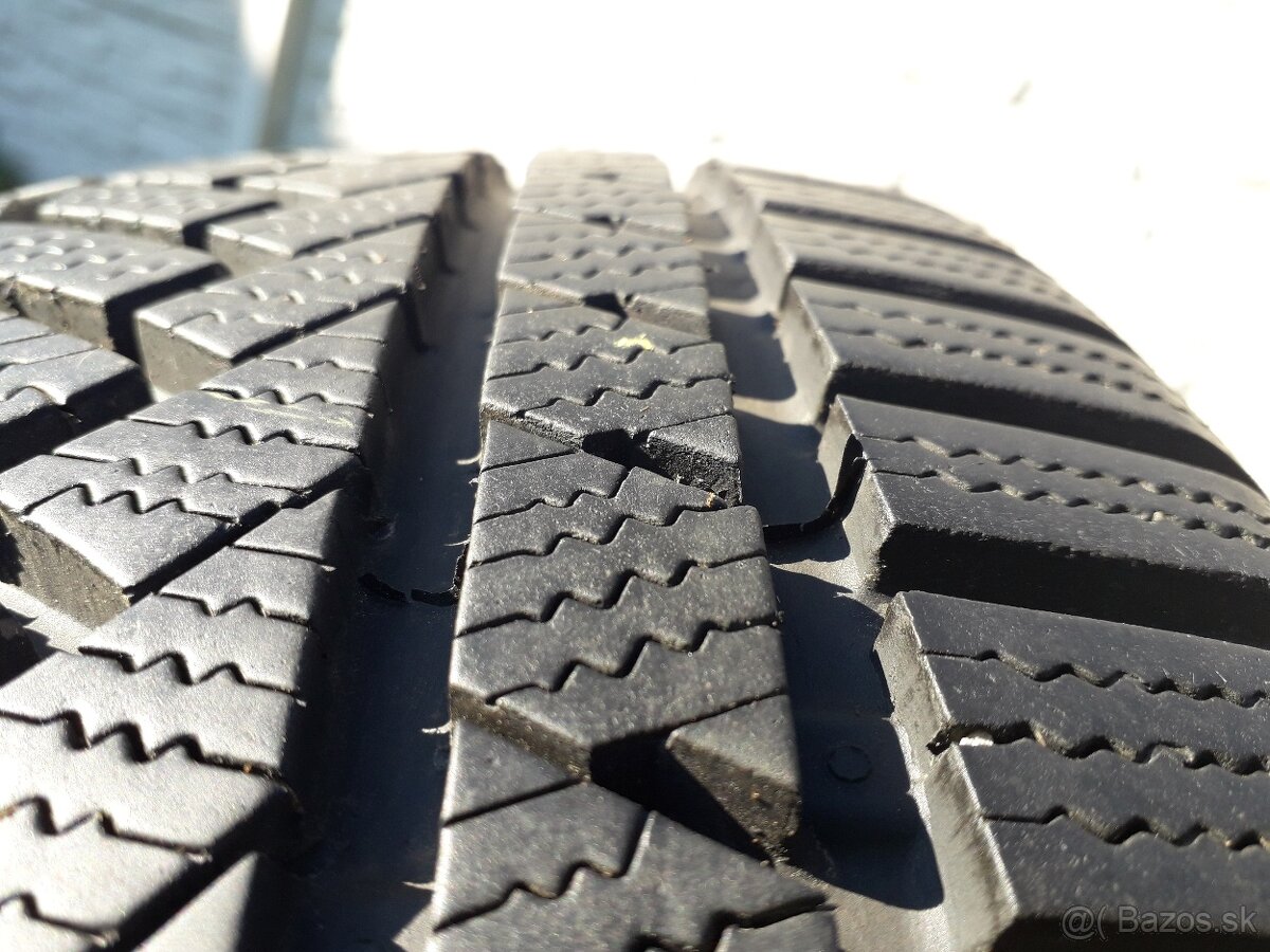 235/45 r18 zimne pneumatiky continental - 4