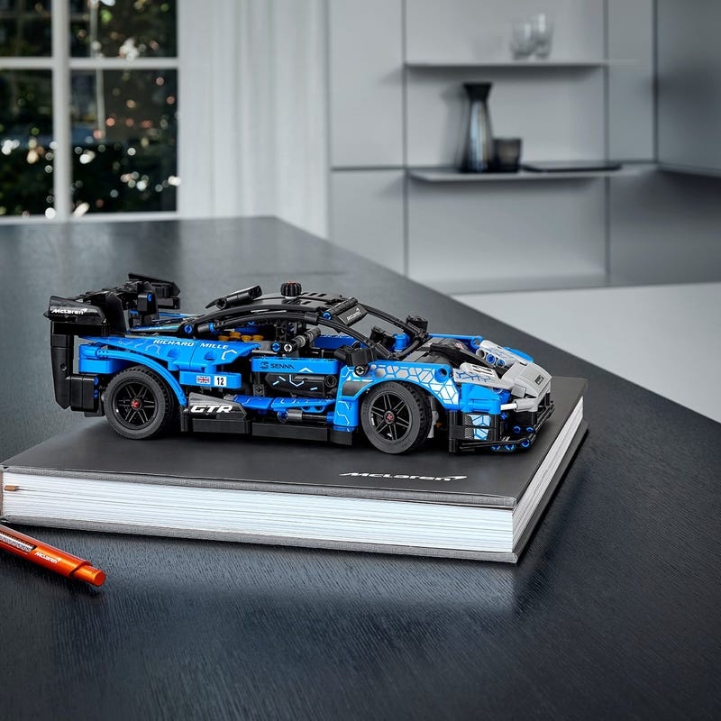 Predám LEGO Technic 42123 McLaren Senna GTR™ - 4