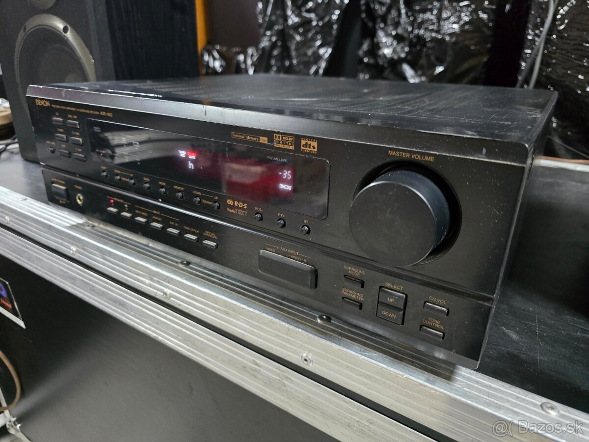 DENON AVR-1602 starší receiver - 4
