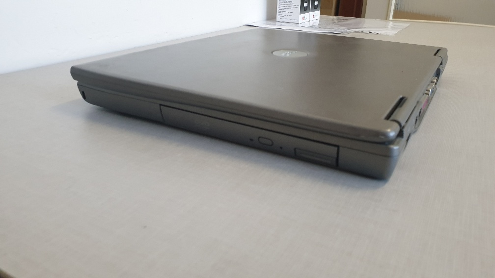 DELL Latitude - 4