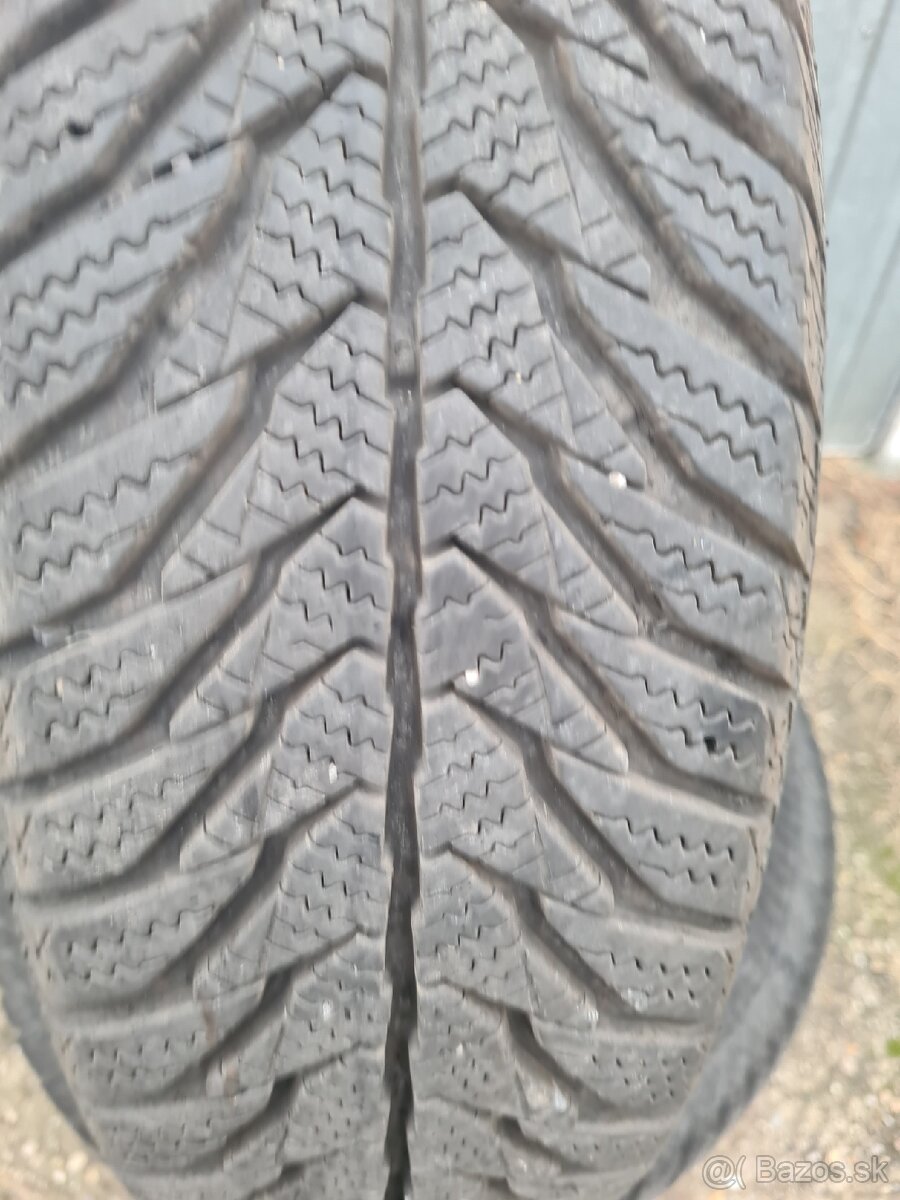 Zimne pneu skoda fabia r14 - 4