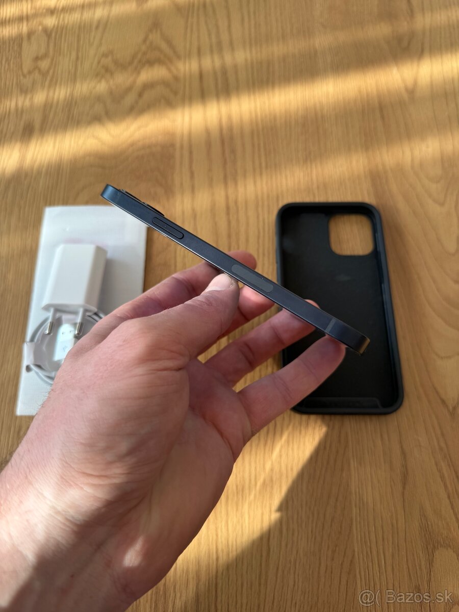 iPhone 12 64 gb Black v záruke + príslušenstvo - 4