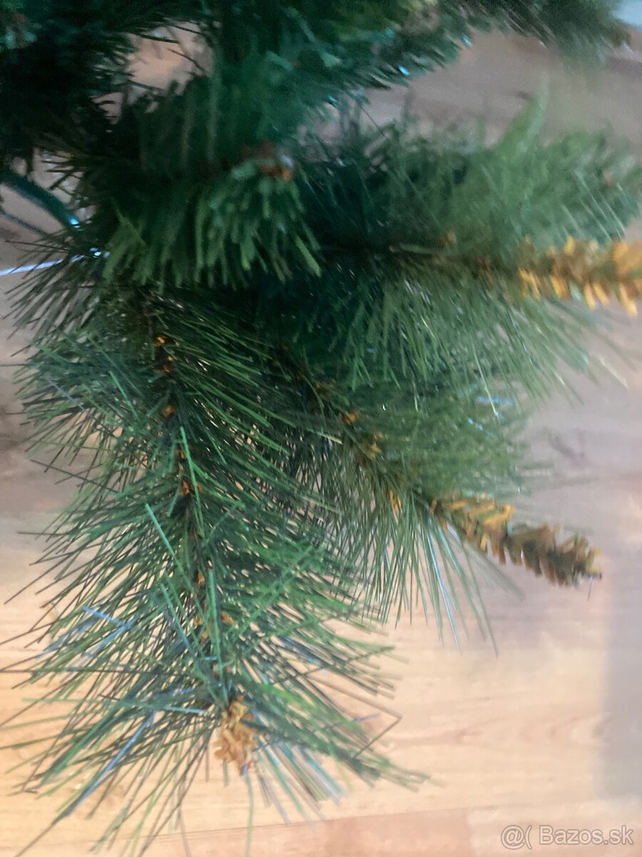 Vianočný stromček - 4