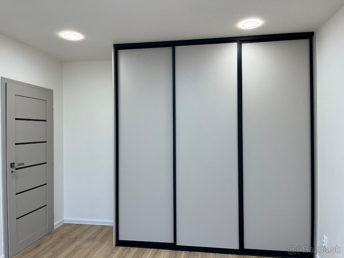 KOMPLETNÁ REKONŠTRUKCIA-moderný 3 izbový byt s loggiou - 4