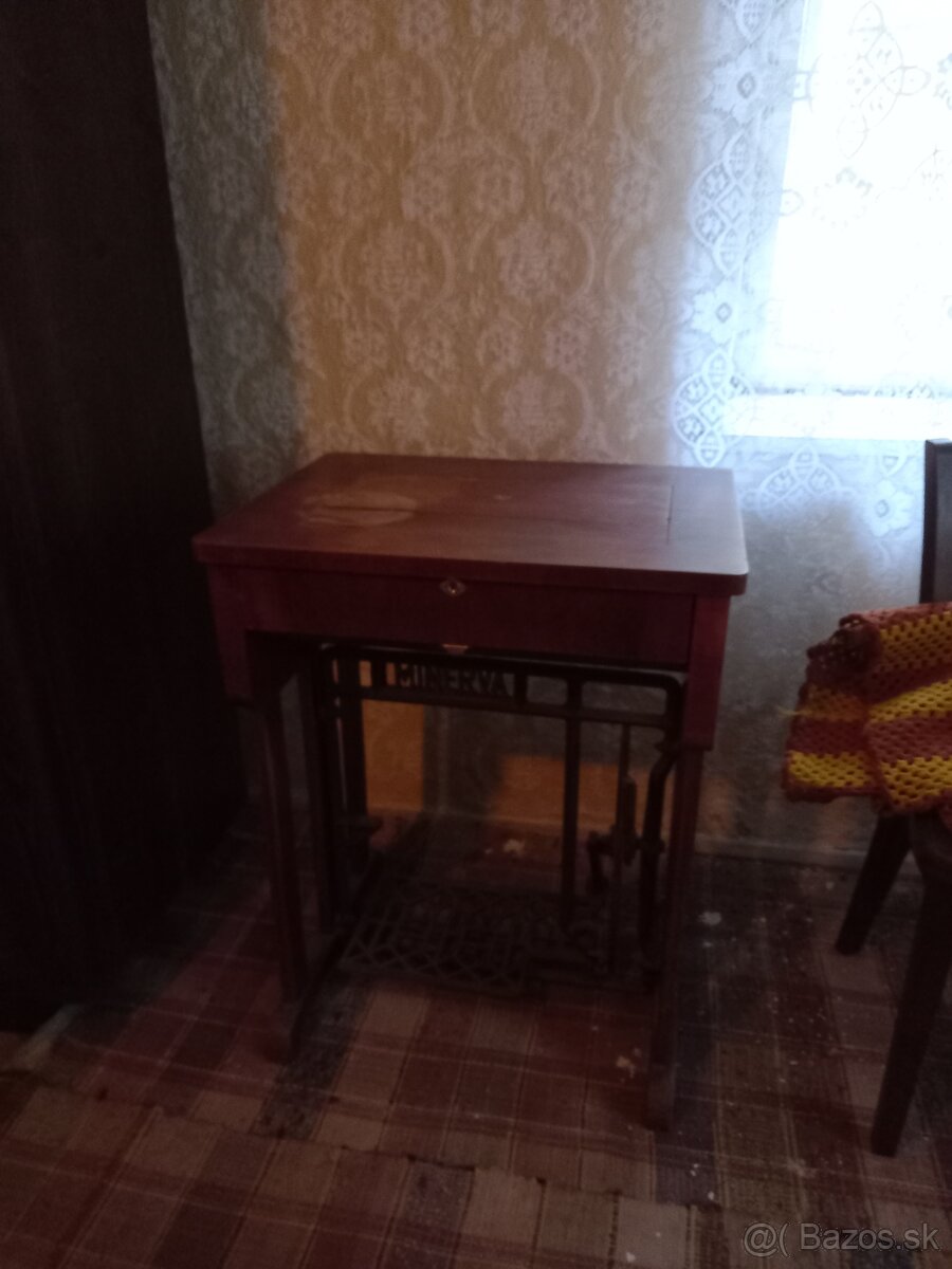 Šijacia mašina MINERVA - 4