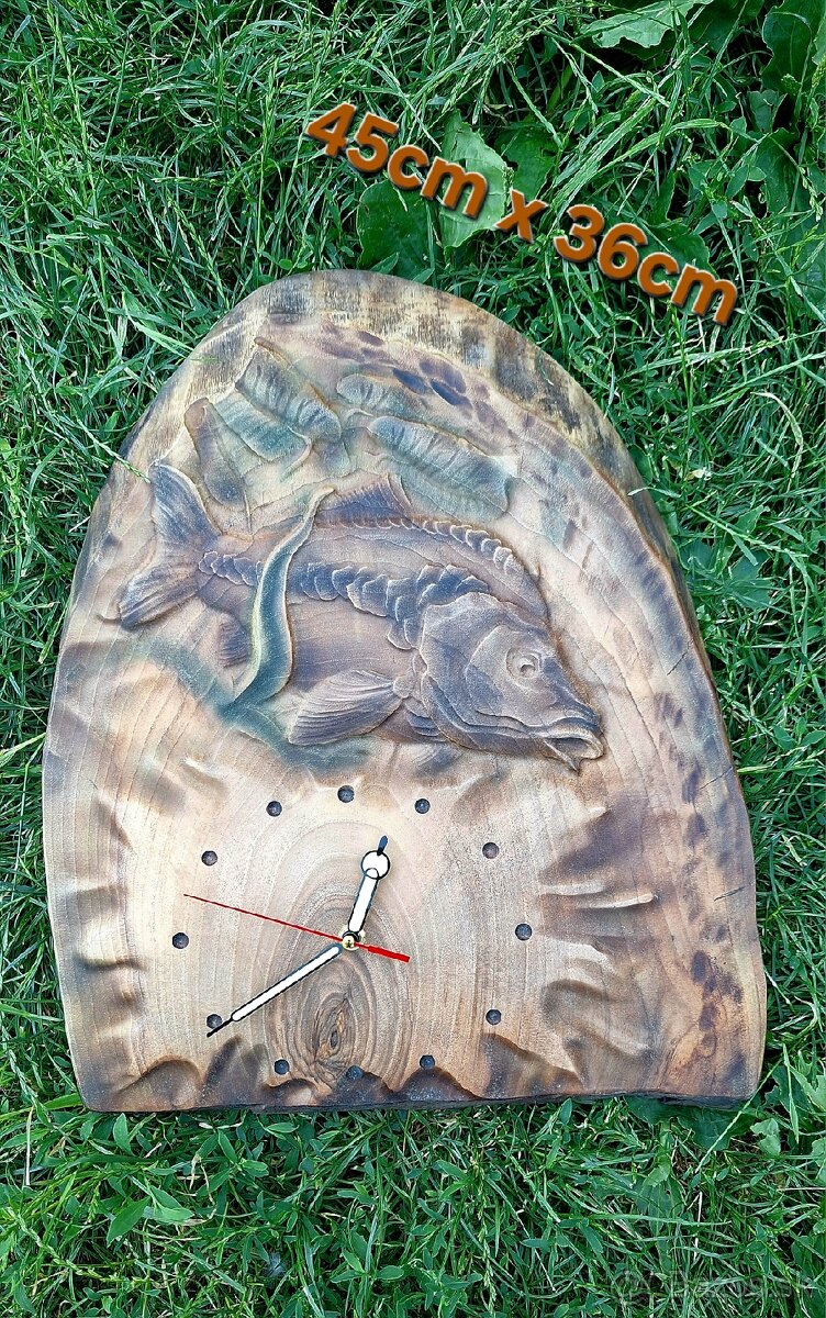 Vianočný darček pre rybára orechové hodiny s kaprom - 4