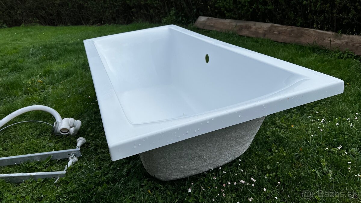 Predám akrylátovú obdĺžnikovú vaňu 160x70 - 4