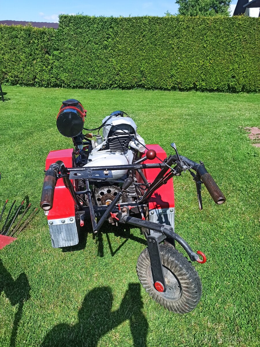 Dvojkolesovy malotraktor - 4
