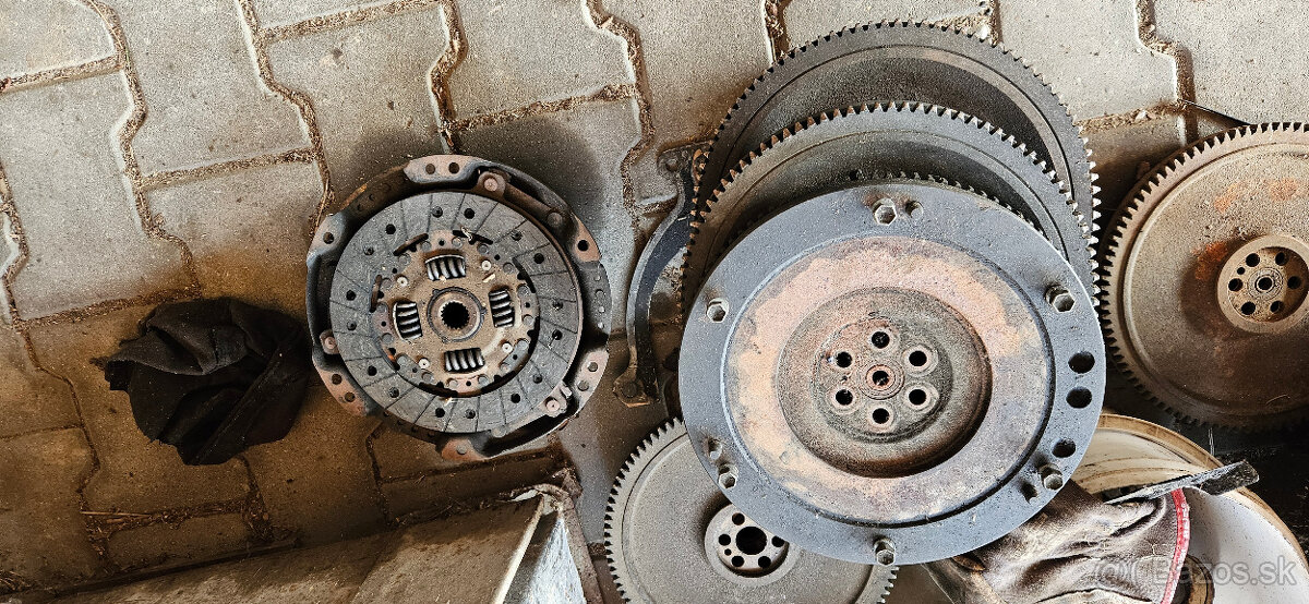 Suzuki Samurai 1,3 diely - motor na diely - 4