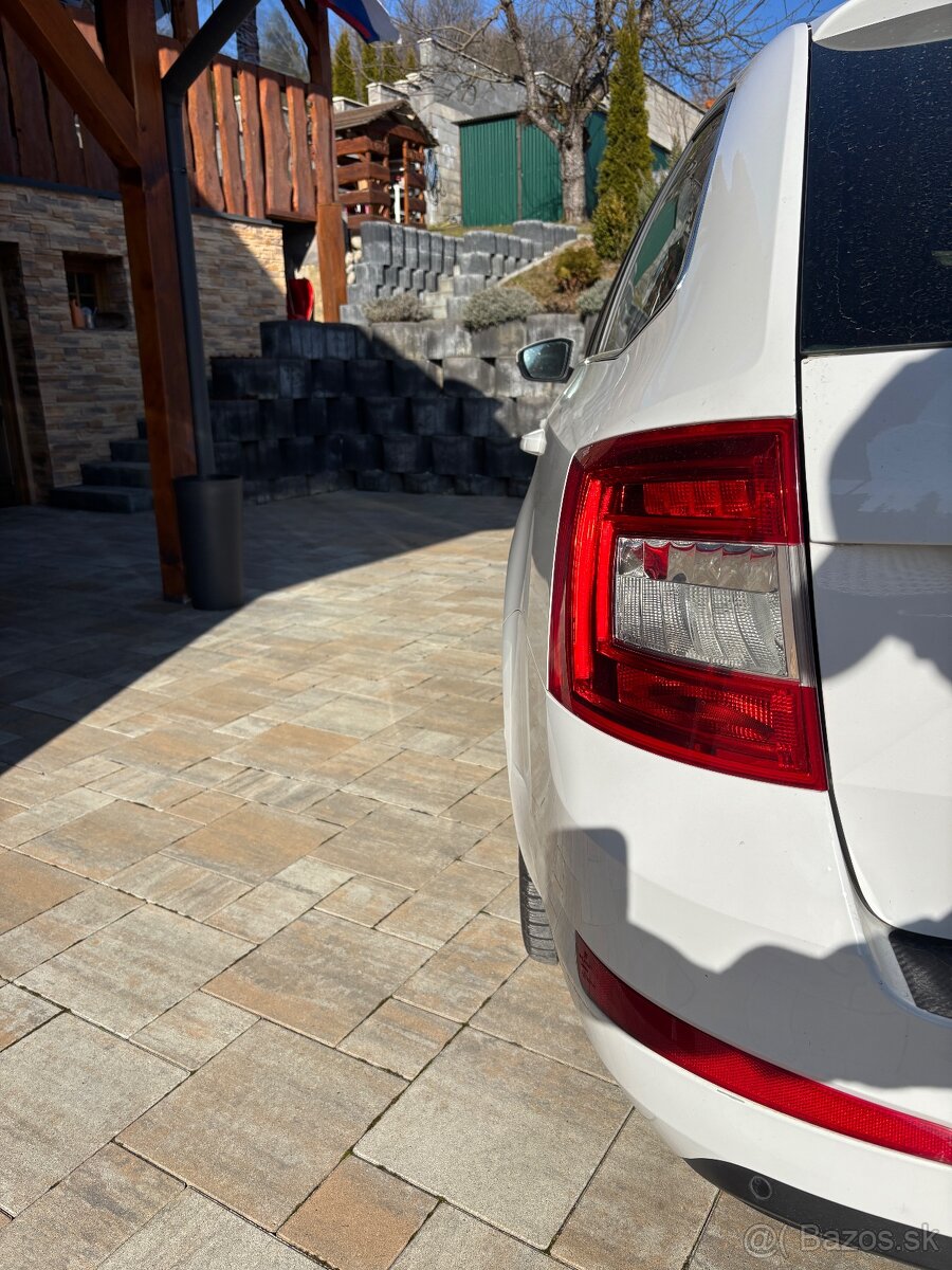 ŠKODA OCTAVIA 1.6 TDI - 4