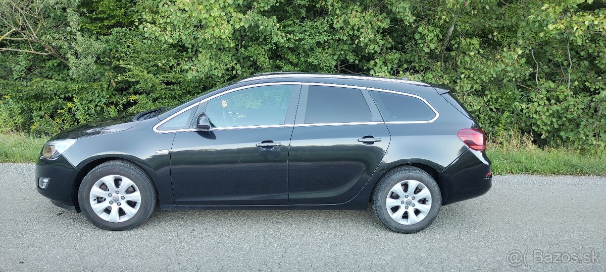 Predám Opel Astra J - 4