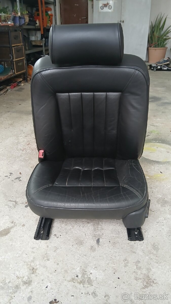 Sedačky Audi A8 S8 D2 - 4