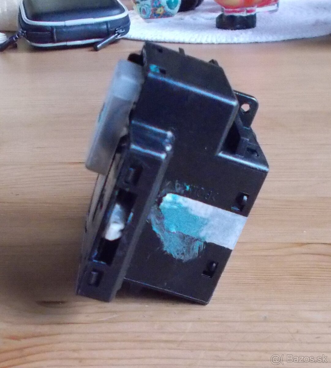 Predám prepínač svetiel na Mazdu 3 - 4