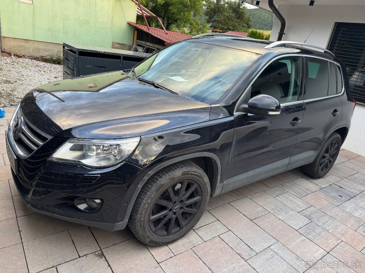 Volkswagen Tiguan - 4