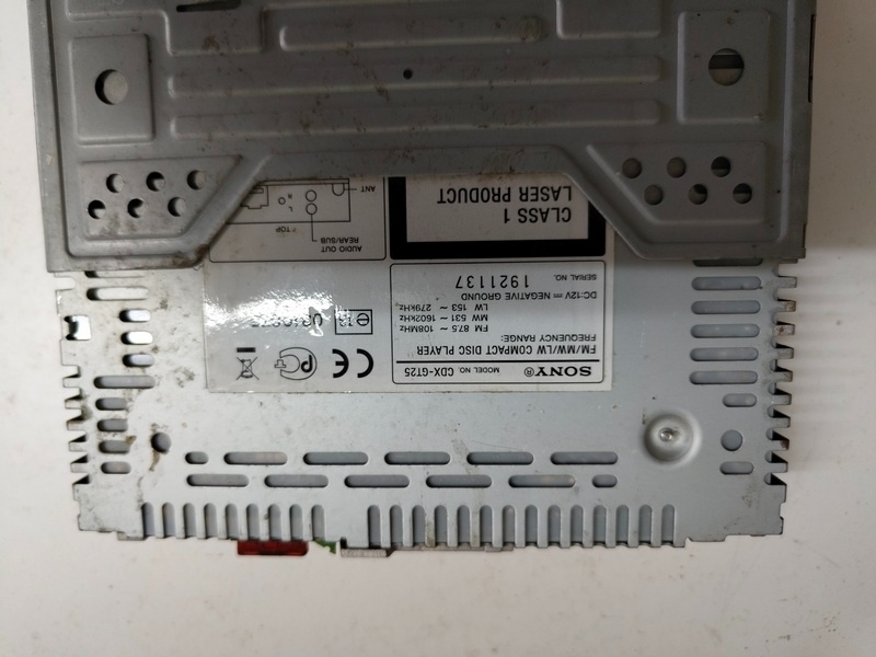 autorádio sony cdx-gt25 20€ - 4